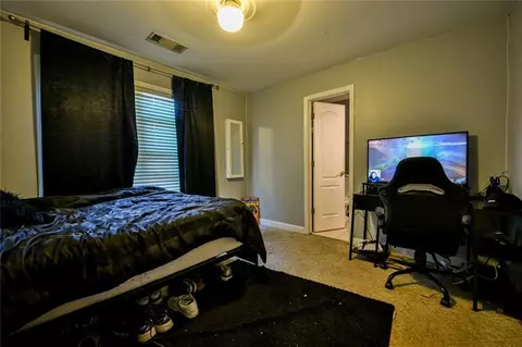Bedroom - 12426 Edgewater Dr, Hampton, GA 30228 photo 7 of 14