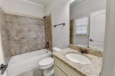Bath - 3487 Binghurst Rd, Suwanee, GA 30024 photo 3 of 12
