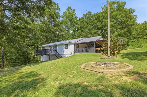 379 Bozeman Rd NW, White, GA 30184