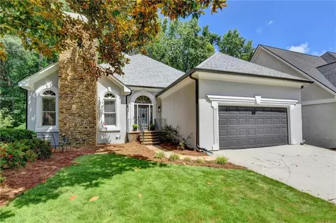 4860 Haydens Walk Dr, Johns Creek, GA 30022