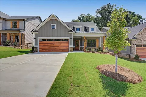 107 Everwood Ct, Dallas, GA 30132