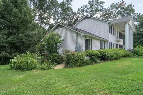 Exterior - 2811 Ike Stone Rd, Monroe, GA 30656 photo 15 of 17