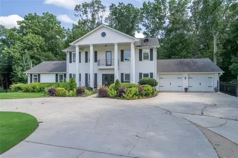 Exterior - 2811 Ike Stone Rd, Monroe, GA 30656 photo 7 of 17