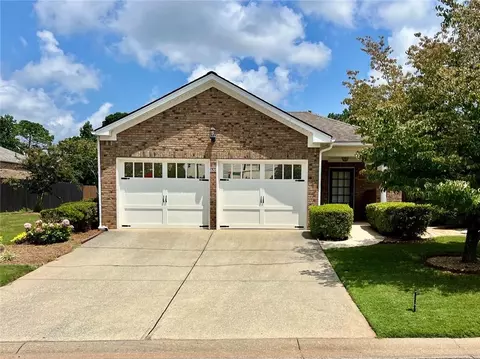 131 Countryside Ct, Woodstock, GA 30189
