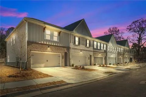 543 Feldspar Way, Lawrenceville, GA 30043
