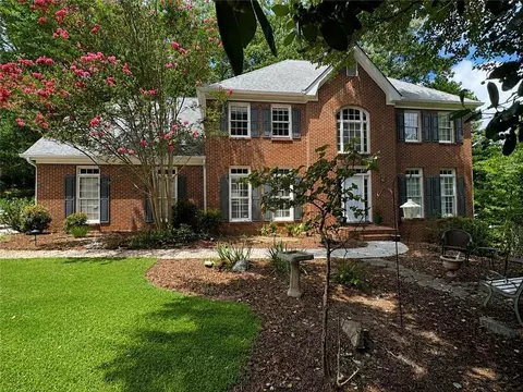 205 Leafwing Ct, Alpharetta, GA 30005