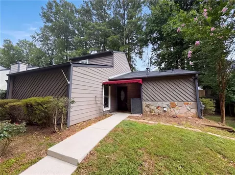 282 Toweridge Dr SW, Marietta, GA 30064