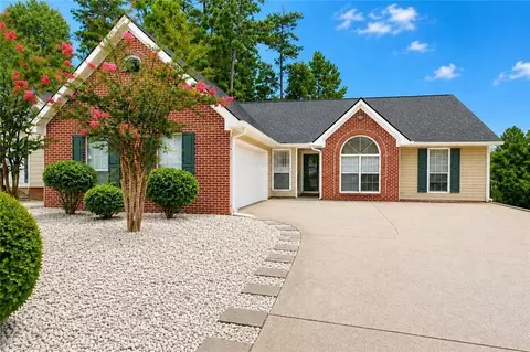5165 Sterling Trace Ct NW, Lilburn, GA 30047