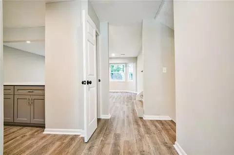 Entry Way - 3053 Brook Ln, Rex, GA 30273 photo 2 of 7