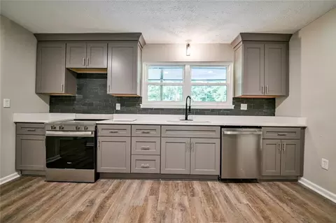 Kitchen - 3053 Brook Ln, Rex, GA 30273 photo 3 of 3