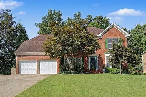 503 Deer Cliff Ct, Woodstock, GA 30189