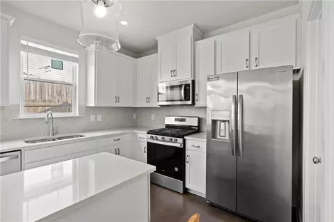 Kitchen - 36 Caison Dr, Winder, GA 30680 photo 1 of 3