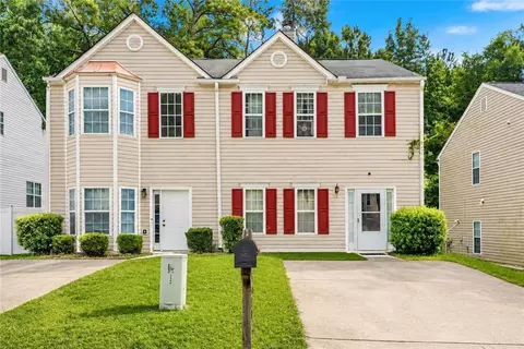 5630 Hampton Ct, Atlanta, GA 30349