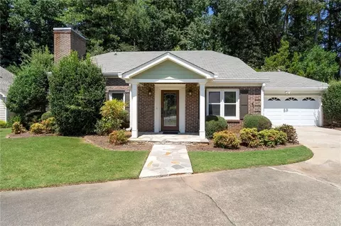 95 Ashleigh Ter, Marietta, GA 30062