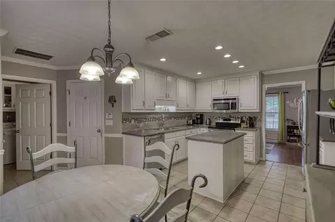 Kitchen - 528 Ansley Forest Dr, Monroe, GA 30655 photo 2 of 3