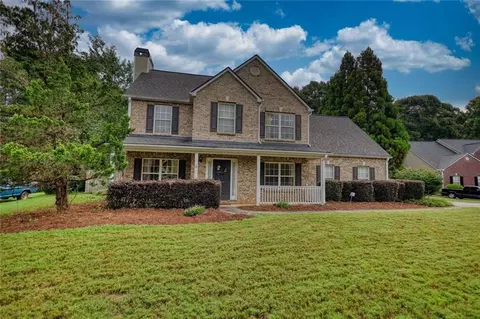 Exterior - 528 Ansley Forest Dr, Monroe, GA 30655 photo 3 of 10