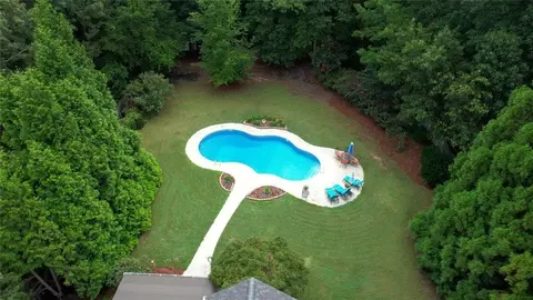 Exterior - 528 Ansley Forest Dr, Monroe, GA 30655 photo 8 of 10