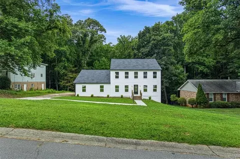 461 Cricket Hill Trl, Lawrenceville, GA 30044