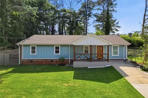 2710 Gray Rd SE, Smyrna, GA 30082