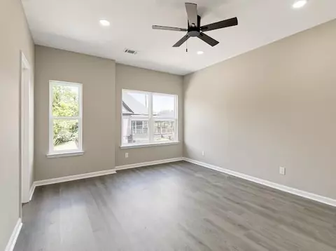 Living - 11 Mcghee St SW, Rome, GA 30161 photo 5 of 6