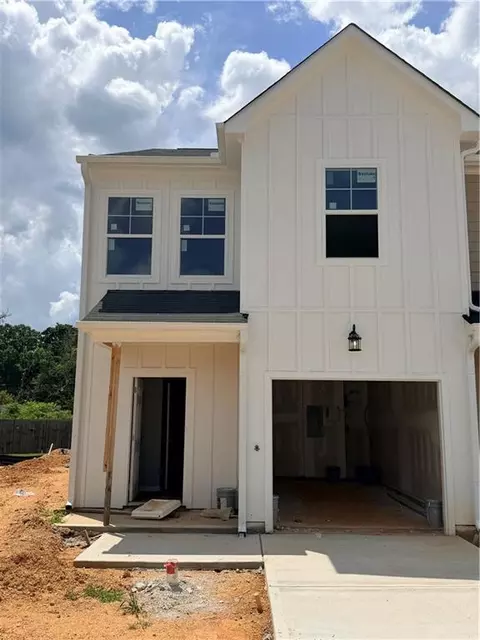 321 Rolling Green Rd #101, Adairsville, GA 30103