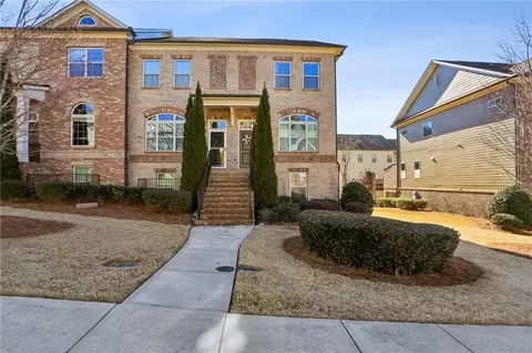 7395 Glisten Ave, Atlanta, GA 30328