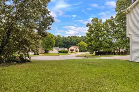 Exterior - 145 Clover Valley Dr, Covington, GA 30016 photo 13 of 26