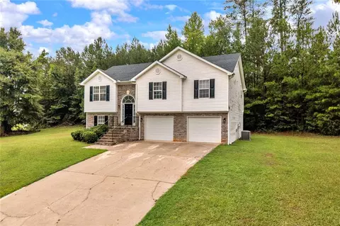 Exterior - 145 Clover Valley Dr, Covington, GA 30016 photo 12 of 26