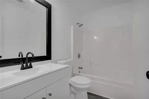 Bath - 145 Clover Valley Dr, Covington, GA 30016 photo 5 of 8