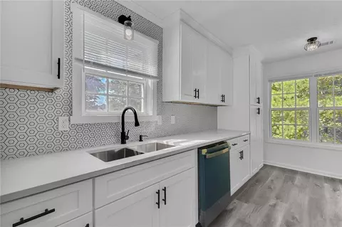 Kitchen - 145 Clover Valley Dr, Covington, GA 30016 photo 6 of 6