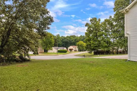 Exterior - 145 Clover Valley Dr, Covington, GA 30016 photo 15 of 28