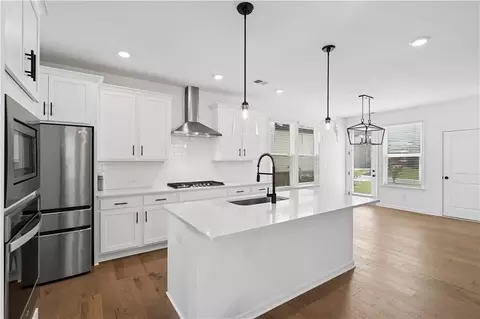Kitchen - 4448 Encore Park Xing, Duluth, GA 30097 photo 1 of 3