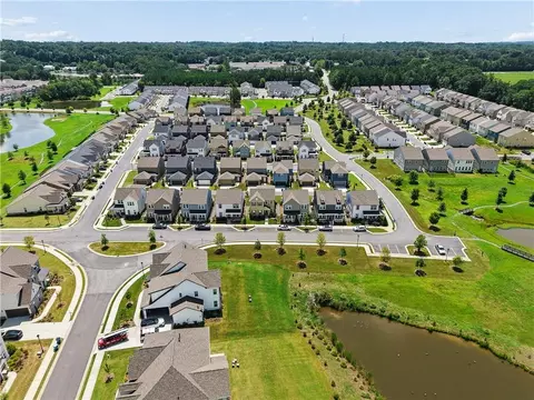View/Area - 4448 Encore Park Xing, Duluth, GA 30097 photo 1 of 2