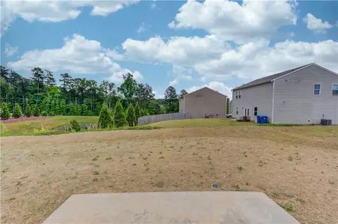 Exterior - 106 Apalachee Dr, Bethlehem, GA 30620 photo 2 of 7