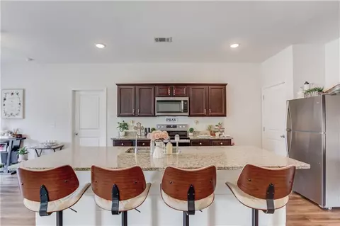 Kitchen - 106 Apalachee Dr, Bethlehem, GA 30620 photo 1 of 2