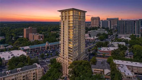 2881 Peachtree Rd NE #2304, Atlanta, GA 30305