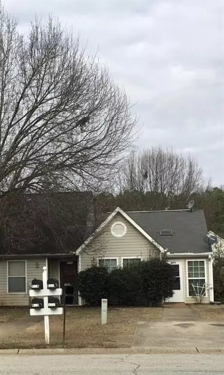 9028 Stoneleigh Trce, Douglasville, GA 30134