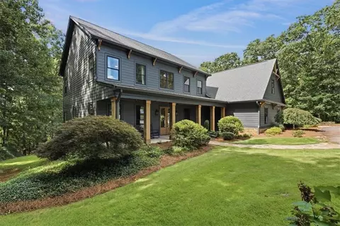 992 Oak Grove Rd, Carrollton, GA 30117