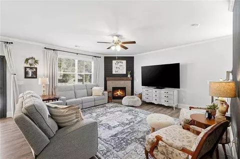 Living - 121 Treeline Trl, Canton, GA 30115 photo 1 of 1