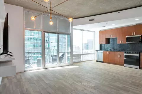 943 Peachtree St NE #1304, Atlanta, GA 30309