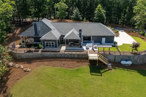 106 Osage Ct, Waleska, GA 30183