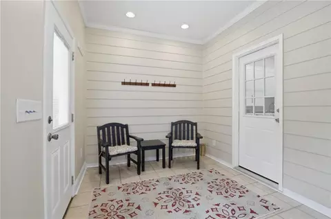 Entry Way - 952 Thomas Rd, Canton, GA 30115 photo 4 of 5