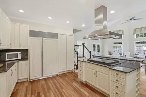 Kitchen - 952 Thomas Rd, Canton, GA 30115 photo 5 of 5