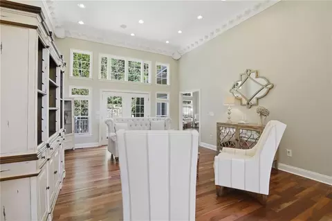 Living - 952 Thomas Rd, Canton, GA 30115 photo 2 of 8