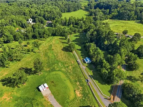 View/Area - 952 Thomas Rd, Canton, GA 30115 photo 5 of 9