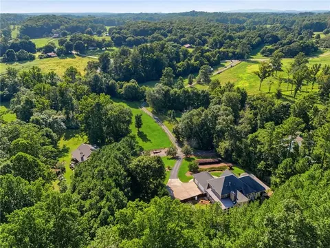 View/Area - 952 Thomas Rd, Canton, GA 30115 photo 7 of 9