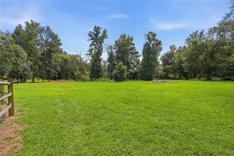Exterior - 952 Thomas Rd, Canton, GA 30115 photo 22 of 26