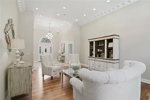 Living - 952 Thomas Rd, Canton, GA 30115 photo 3 of 8