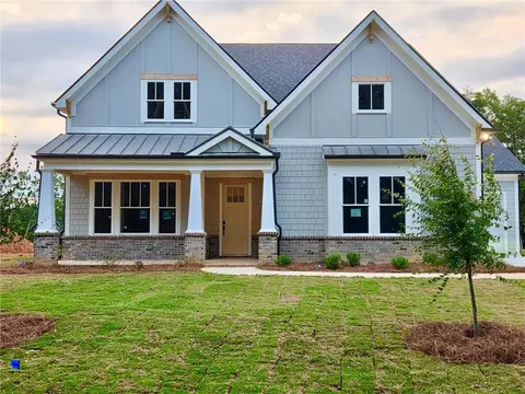 188 Cherokee Dr S, Waleska, GA 30183