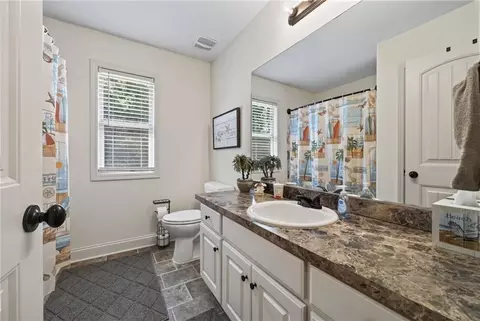 Bath - 2301 Matt Michell Ln, Monroe, GA 30655 photo 1 of 7